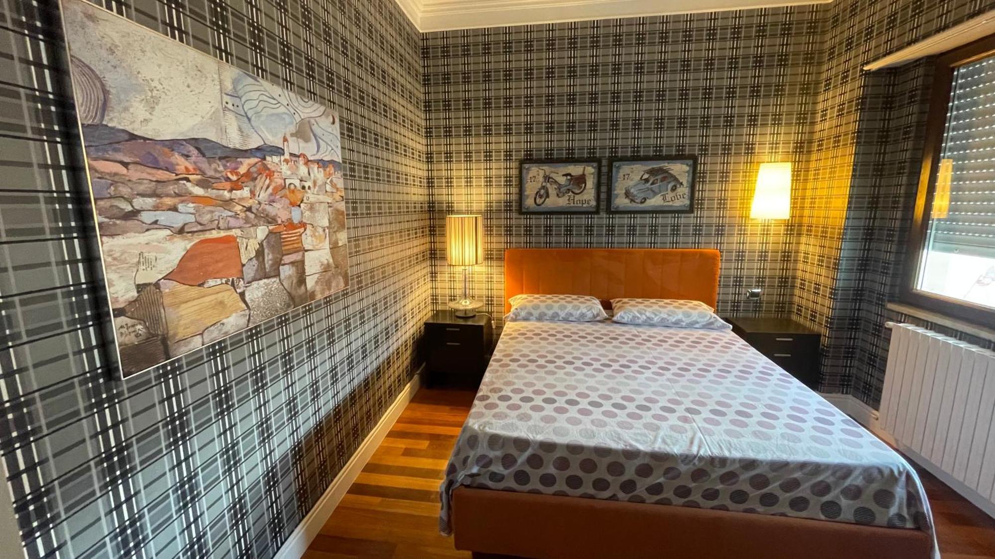 Leonardo Rooms Avellino Exterior photo